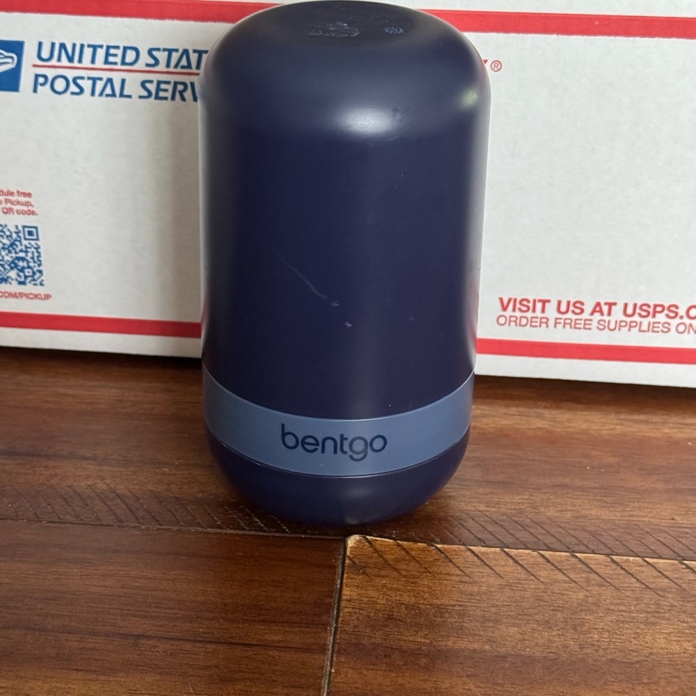 Bentgo Navy Blue Bottle